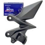 Base Posapie Delantero Izquierdo AKT 300Ac