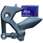 Soporte Posapie Delantero Izquierdo AKT Cr5