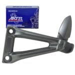 Soporte Pospie Trasero Izquierdo Completo AKT Cr5